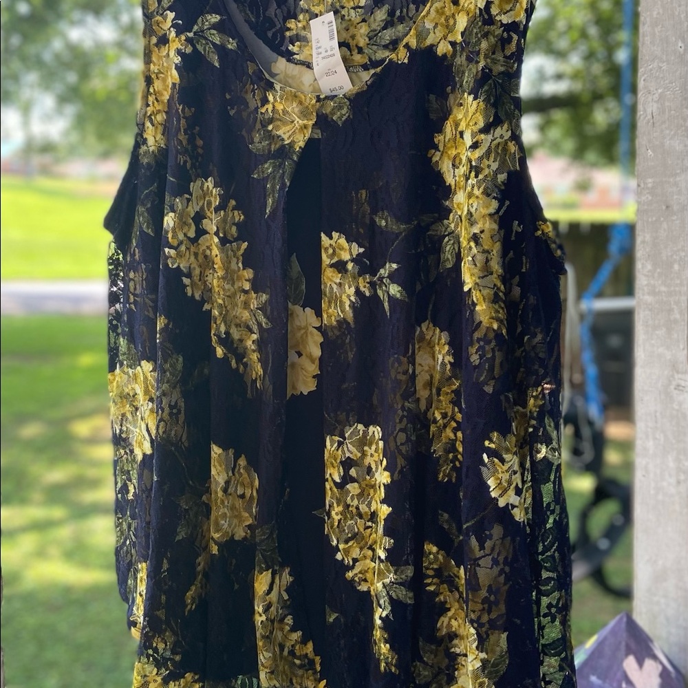 Avenue Womens plus size Blouse